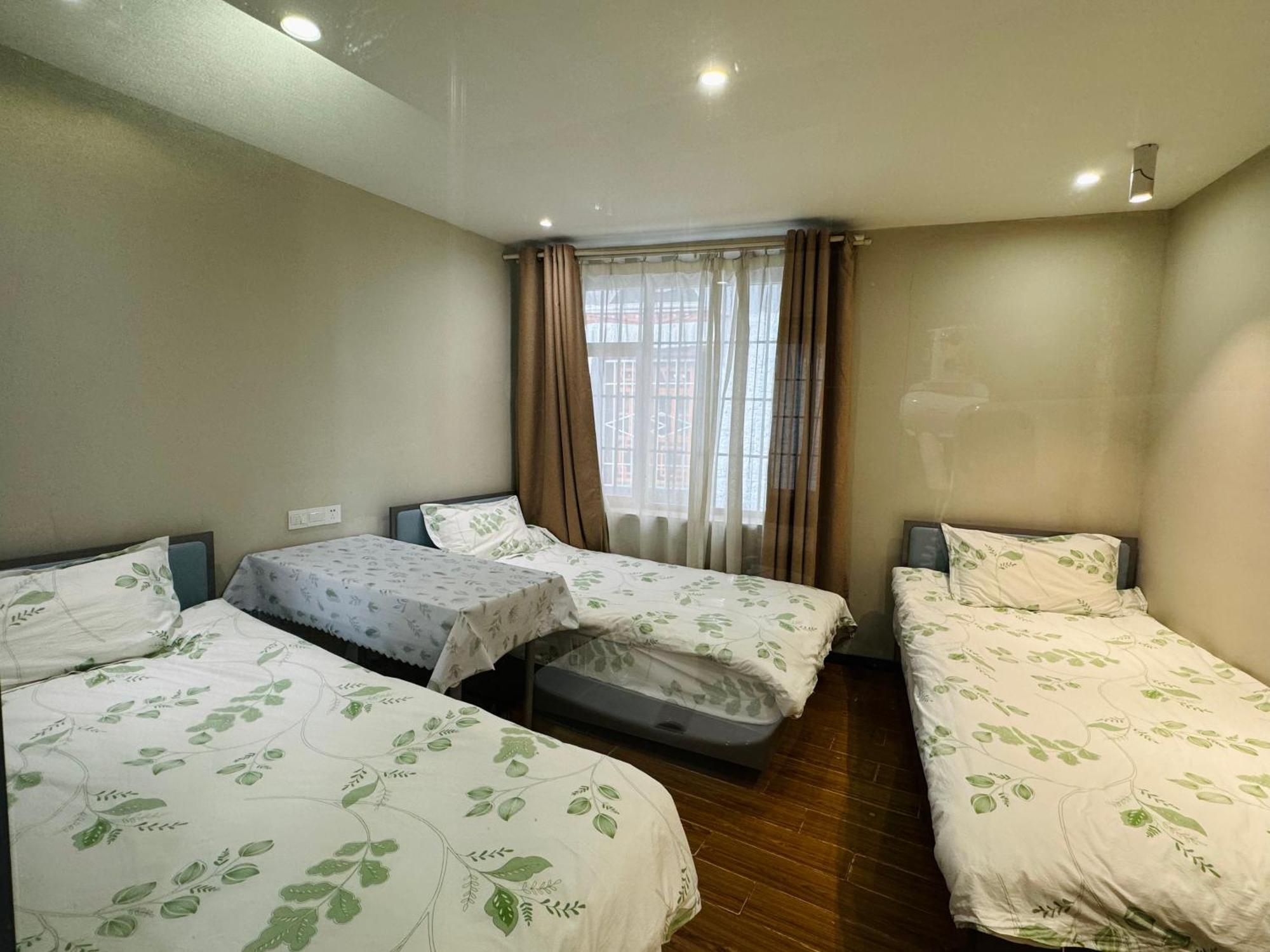 Fengma Feiyang Hostel Lhasa Exterior photo